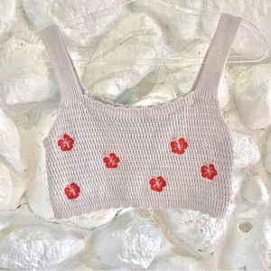 Trendy size L Knit crop !